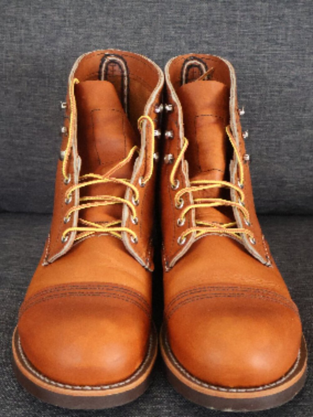 Red Wing Iron Ranger 8000 Oro Legacy - Size 8D - Excellent Condition worn once